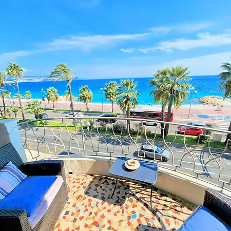 Promenade Sea Front Apartman *